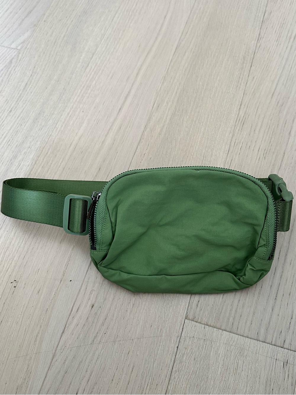 Green Men's Nylon Belt Bag